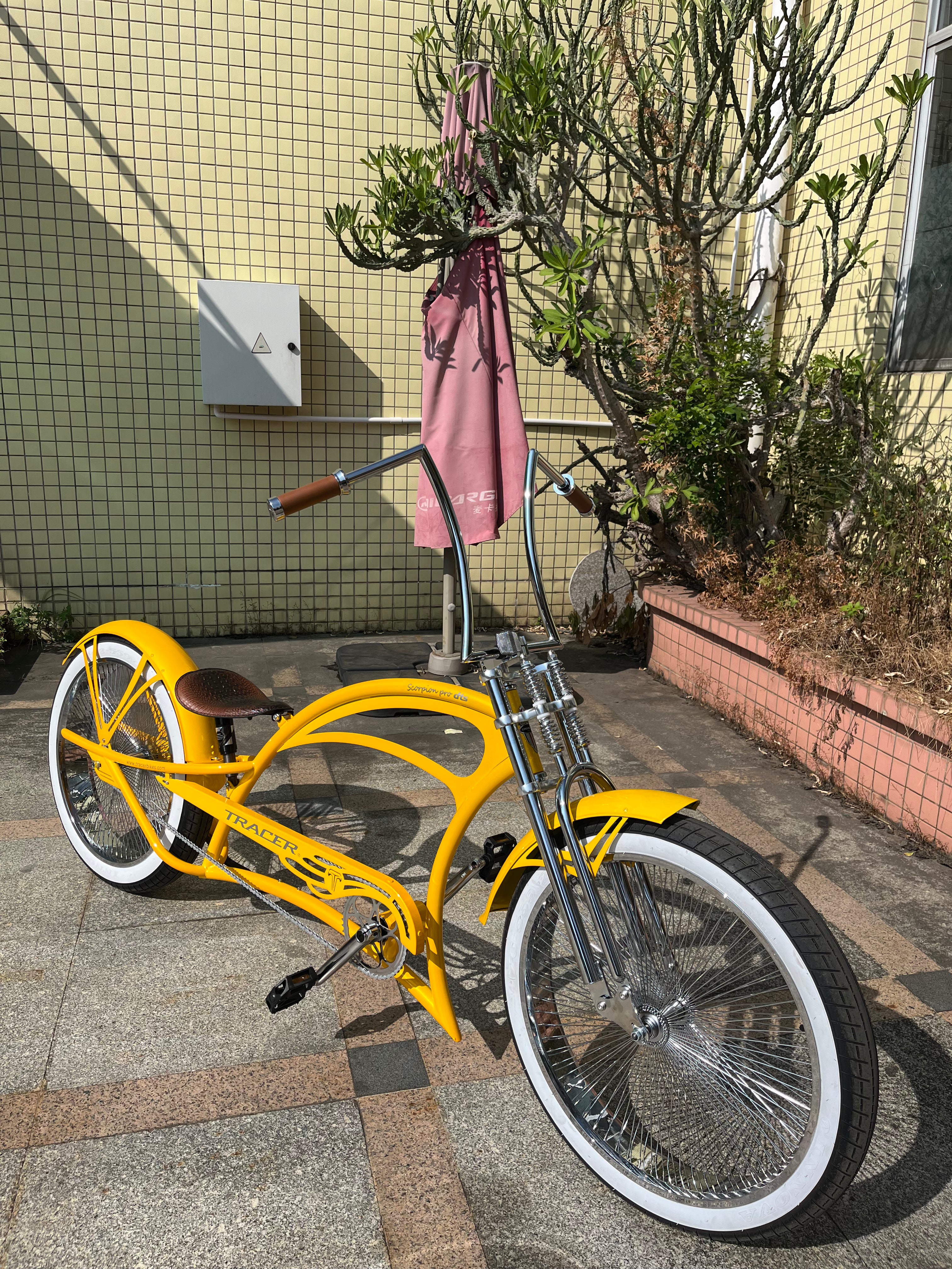 Scorpion Pro DTS 26” Stretch Chopper Cruiser Bike in Yellow